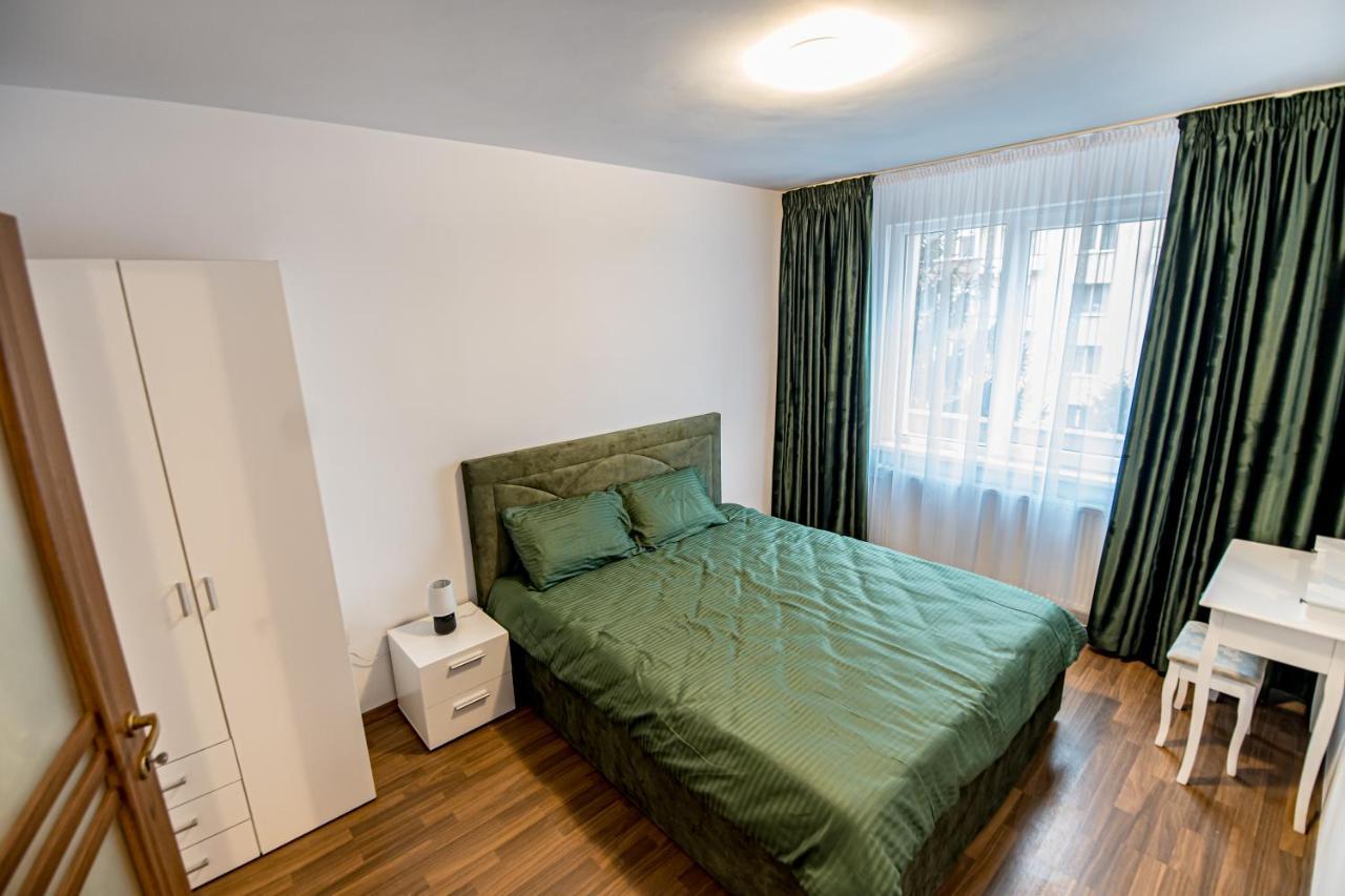 Apartament 3 Camere Royal 布拉索夫 外观 照片