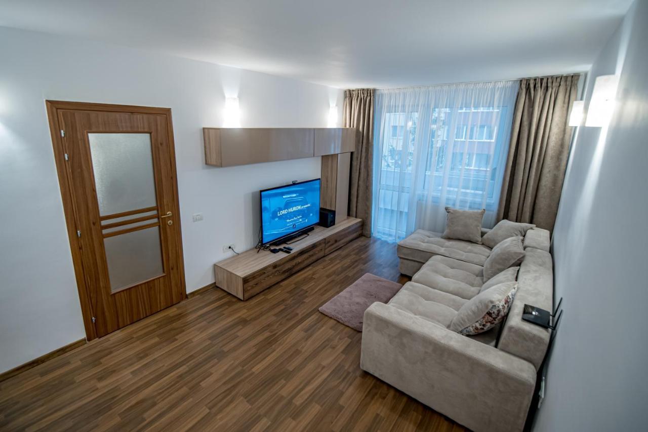 Apartament 3 Camere Royal 布拉索夫 外观 照片